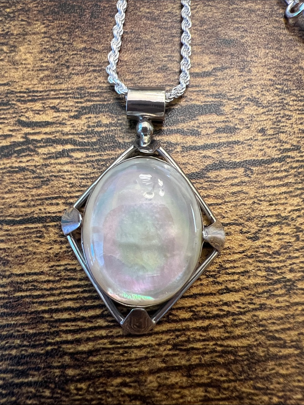 Sterling Silver Iridescent Mother-of-Pearl Pendant Necklace - White